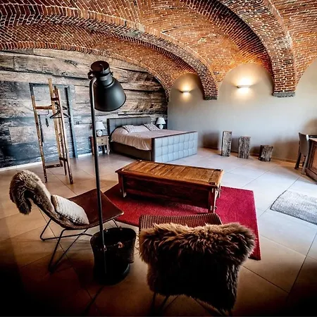 Bed & Breakfast La Belle Etable 4*