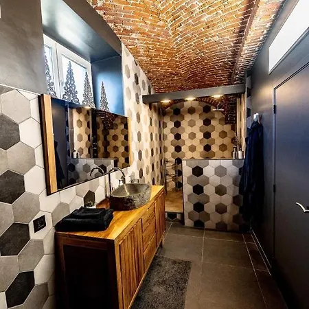 La Belle Etable Bed & Breakfast 4*