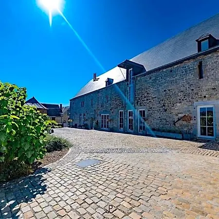 Bed and Breakfast La Belle Etable Ντινάντ